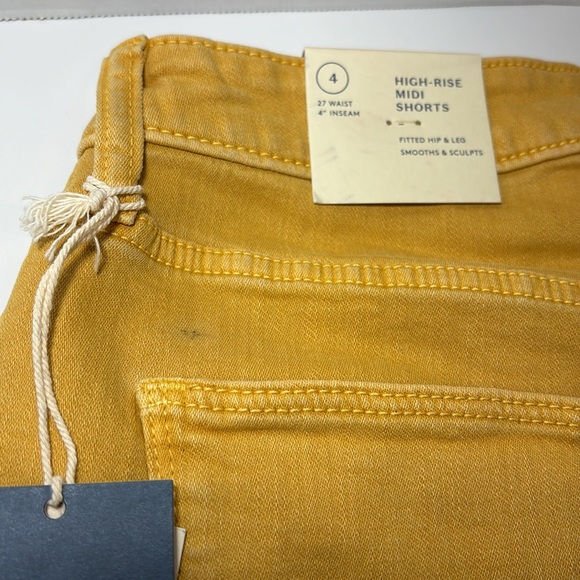 Universal Thread High Rise MIDI Shorts NWT Size 4/27 Yellow Gold - Picture 8 of 11